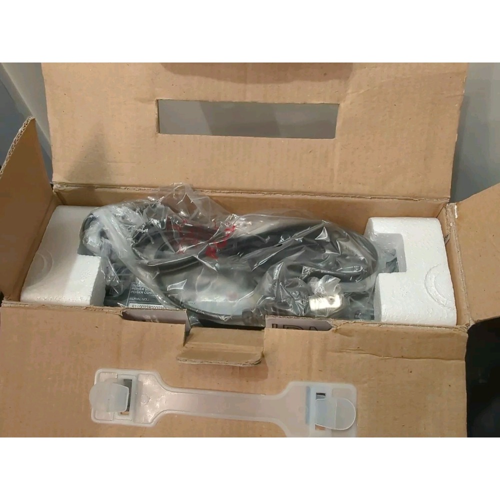 Element Electronics- HDMI DVD Player With Up-Conversion- EDHFT12 - New - Picture 5 of 5